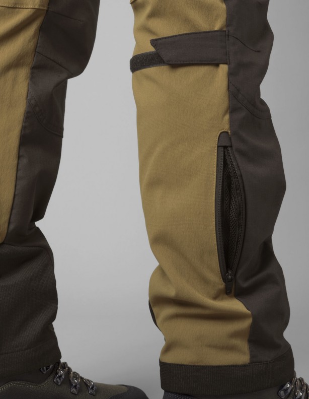 Ragnar Sommerhose - elastische Hose für Aktive goldbraun