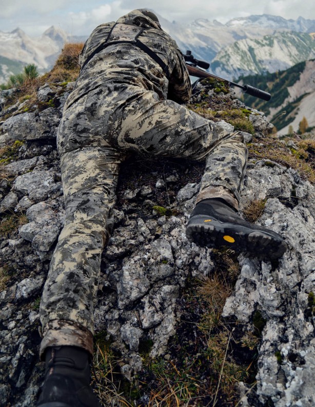 Mountain Hunter Expedition HWS Packable suit - thin waterproof kit