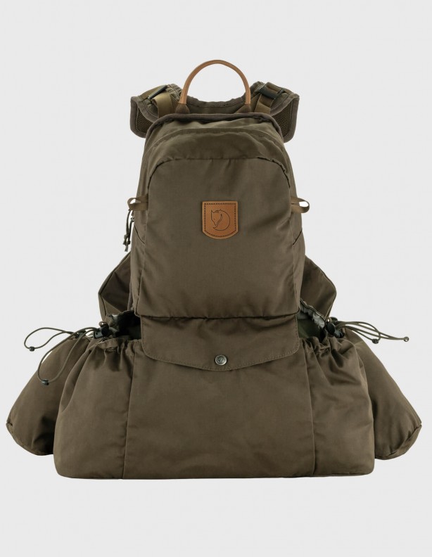 Lappland mellény - Fjallraven vadászhátizsák