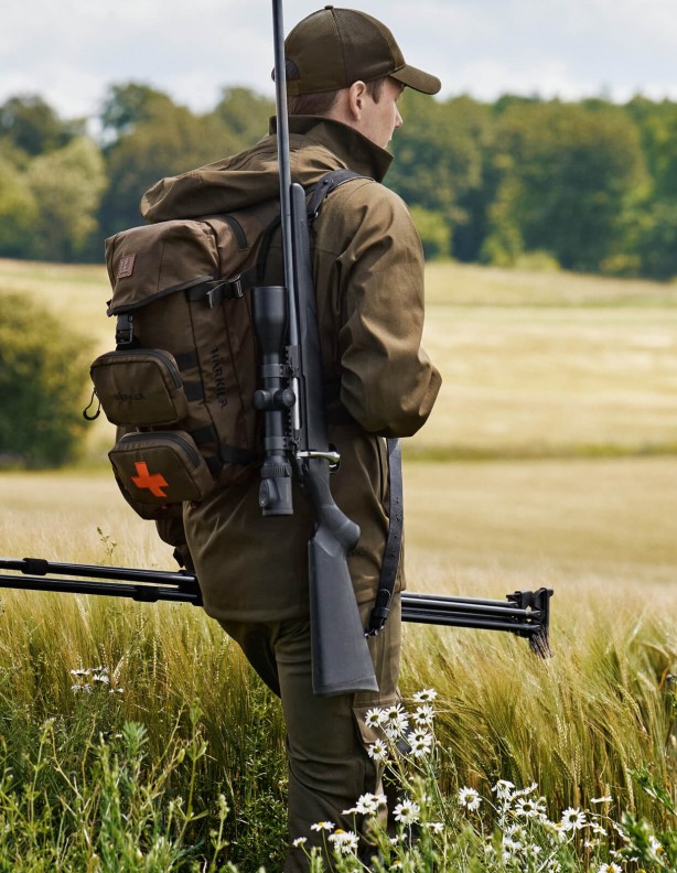Harkila Ragnar First Aid Backpack 12L lovecký batoh s lékárničkou