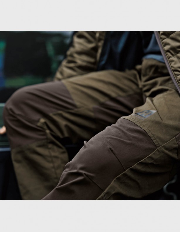 Harkila Fjell willow green shadow brown strong summer pants