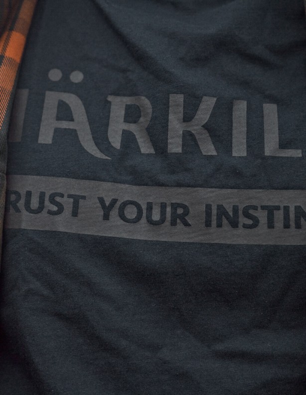 Harkila Logo dark navy - letní tričko 100% bavlna