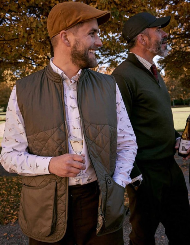 Chevalier chemise Danson canards dans une rangée