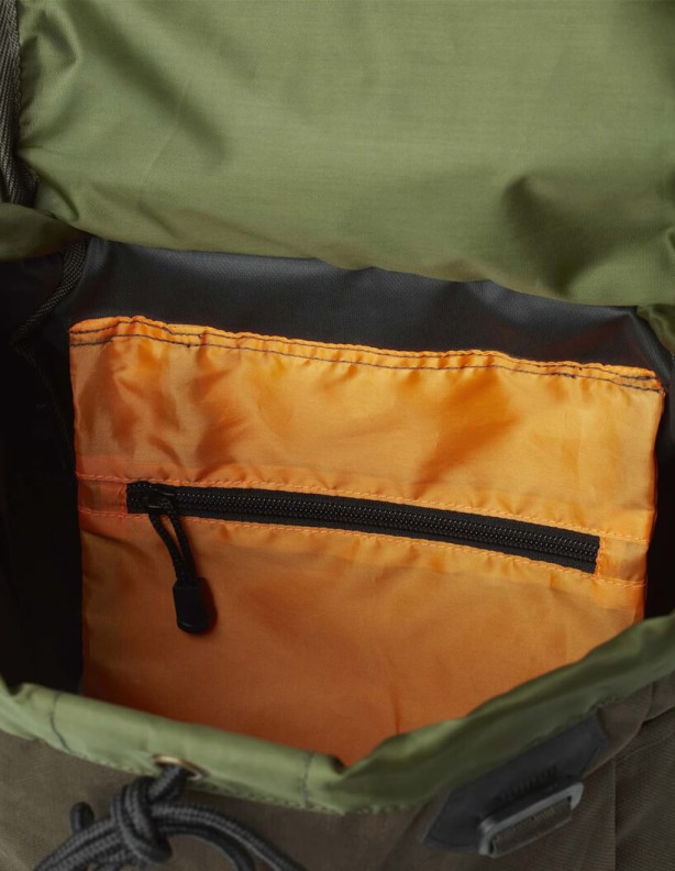Chevalier Chair Back Pack 35 literes hátizsák székkel