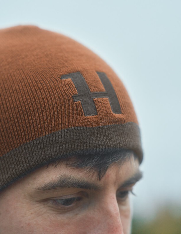Harkila Reversible Beanie oboustranná čepice shadow brown rustique clay