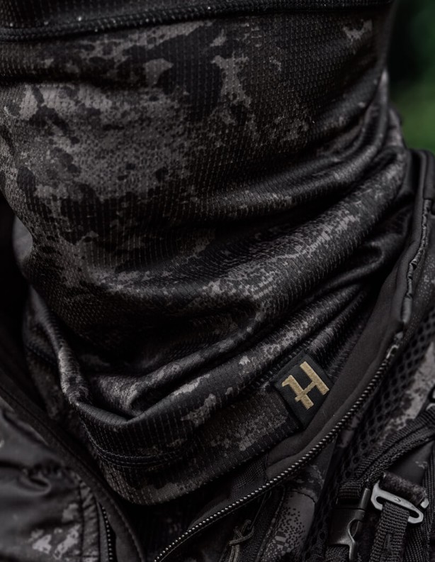 Härkila NOCTYX Camo Neck Gaiter AXIS MSP® Čierny nákrčník