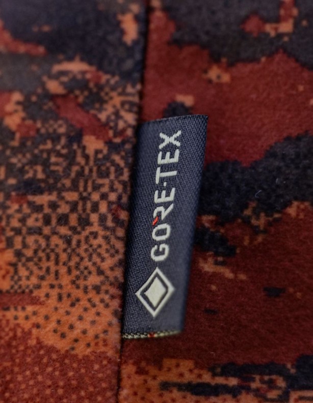 Охотничья куртка Harkila Forest Hunter с маркировкой GORE-TEX.