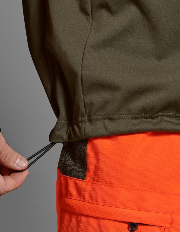 Softshell Seeland Force Advanced Hi-vis Orange – a kabát aljának állíthatósága.